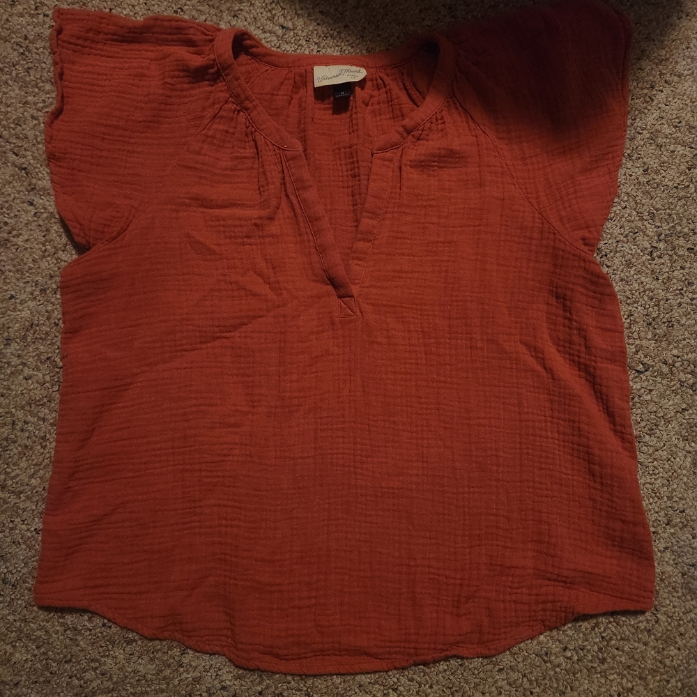 Universal Thread Rust V-Neck Flutter Sleeve Blouse